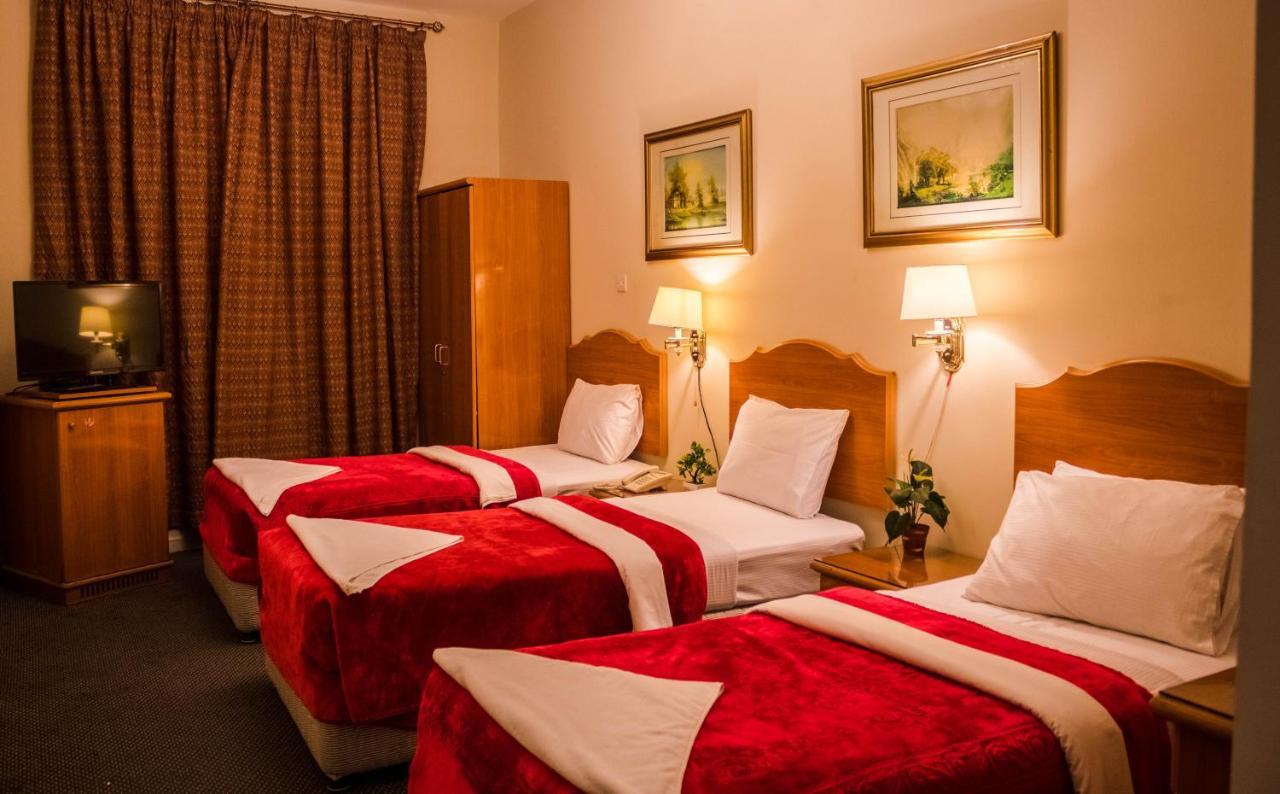 Sahar Hotel Dubai Esterno foto